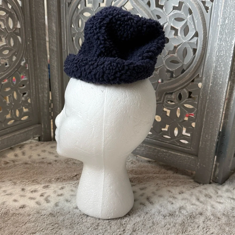 Baby GAP navy teddy bear beanie hat boys 12-18 months Classic Blokecore winter